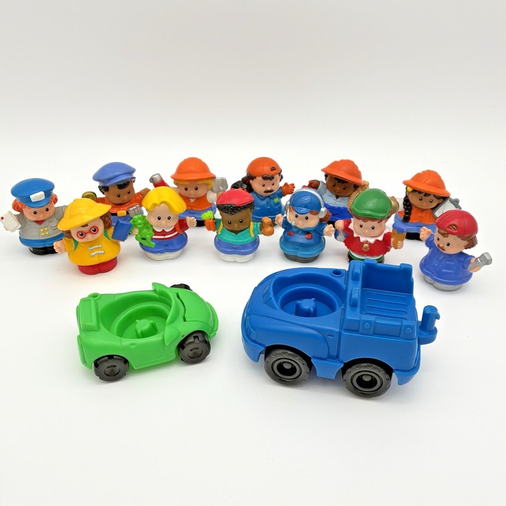 Fisher Price Little People Figures Lot of 12 with 2 Vehicles Car Truck Vtg 2000s